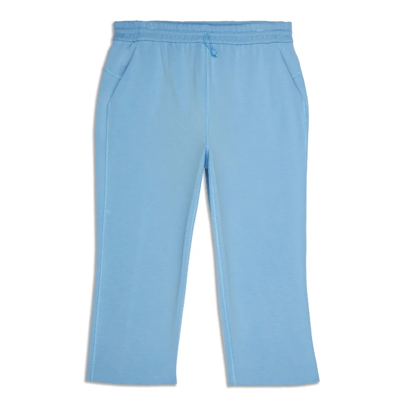 All-Day Wear womensclothing-dresses-dressSoftstreme™ HR Straight-Leg Crop - Resale