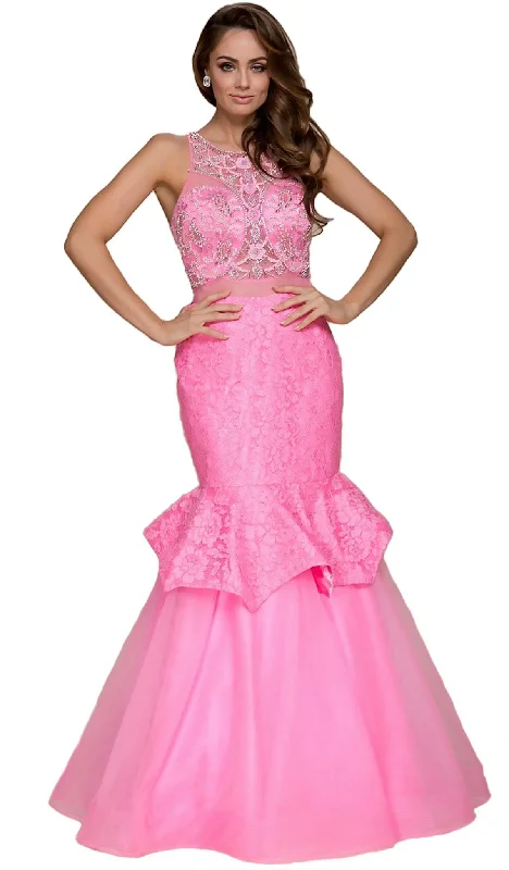 Easygoing Style Comfortable Fashion Layers Nox Anabel - 8284 Beaded Illusion Halter Mermaid Dress