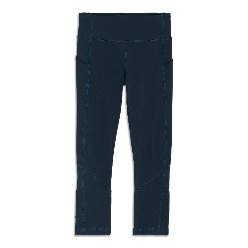 Cozy Outfit Warm Street Style Pace Rival Crop - Resale