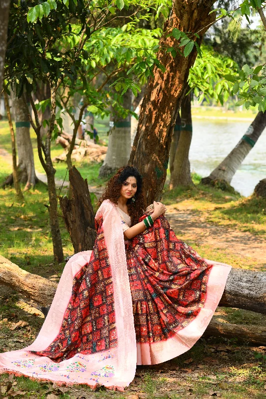 Everyday Style Relaxed Comfort Pieces Women's Red Woven Cotton Blend Saree With Blouse  (Saree Blouse Without stitch) - Aastha Fashion