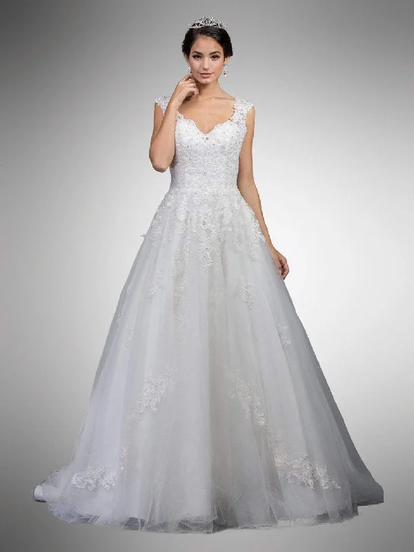 Fresh Comfort Soft Cozy Wear Dancing Queen Bridal - 19 Lace Embroidered V-neck Ballgown