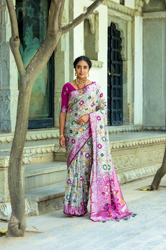Comfortable Fashion Looks Trendy Chic Comfort Women's Grey Woven Kanjivaram Silk Saree With Blouse (Saree Blouse Without stitch) - Aastha Fashion Comfortable Fashion Looks Trendy Chic Comfort Women's Grey Woven Kanjivaram Silk Saree With Blouse (Saree Blouse Without stitch) - Aastha Fashion