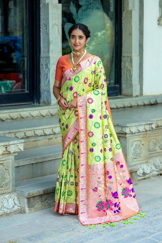 Cozy Knits Effortless Fashion Options Women's Green Woven Kanjivaram Silk Saree With Blouse (Saree Blouse Without stitch) - Aastha Fashion Cozy Knits Effortless Fashion Options Women's Green Woven Kanjivaram Silk Saree With Blouse (Saree Blouse Without stitch) - Aastha Fashion