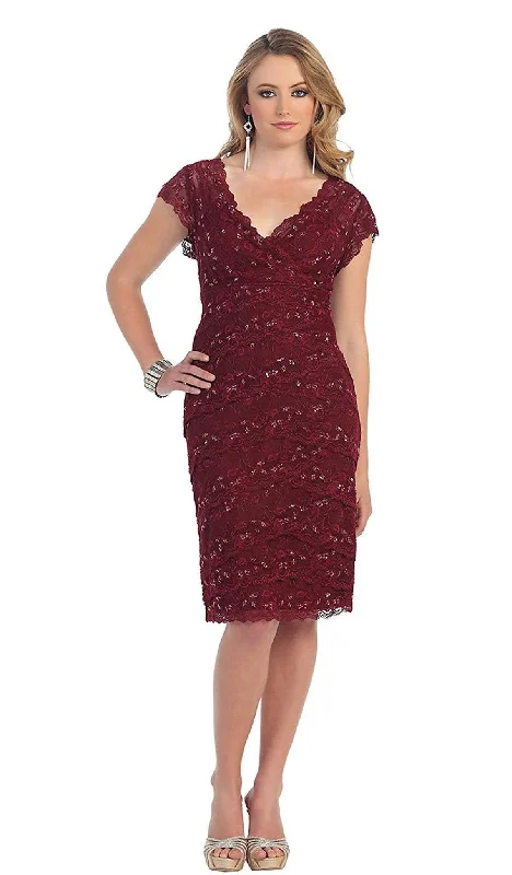 Relaxed Fashion Soft and Relaxed Fashion May Queen - Tiered Scallop Lace V-Neck Formal Dress MQ974