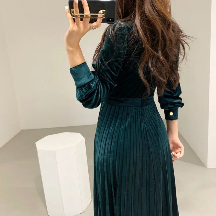 Urban Comfort Trendy Soft Fit Vintage Multi-button Velvet Pleated Dress Mid-length Slim Fit Urban Comfort Trendy Soft Fit Vintage Multi-button Velvet Pleated Dress Mid-length Slim Fit