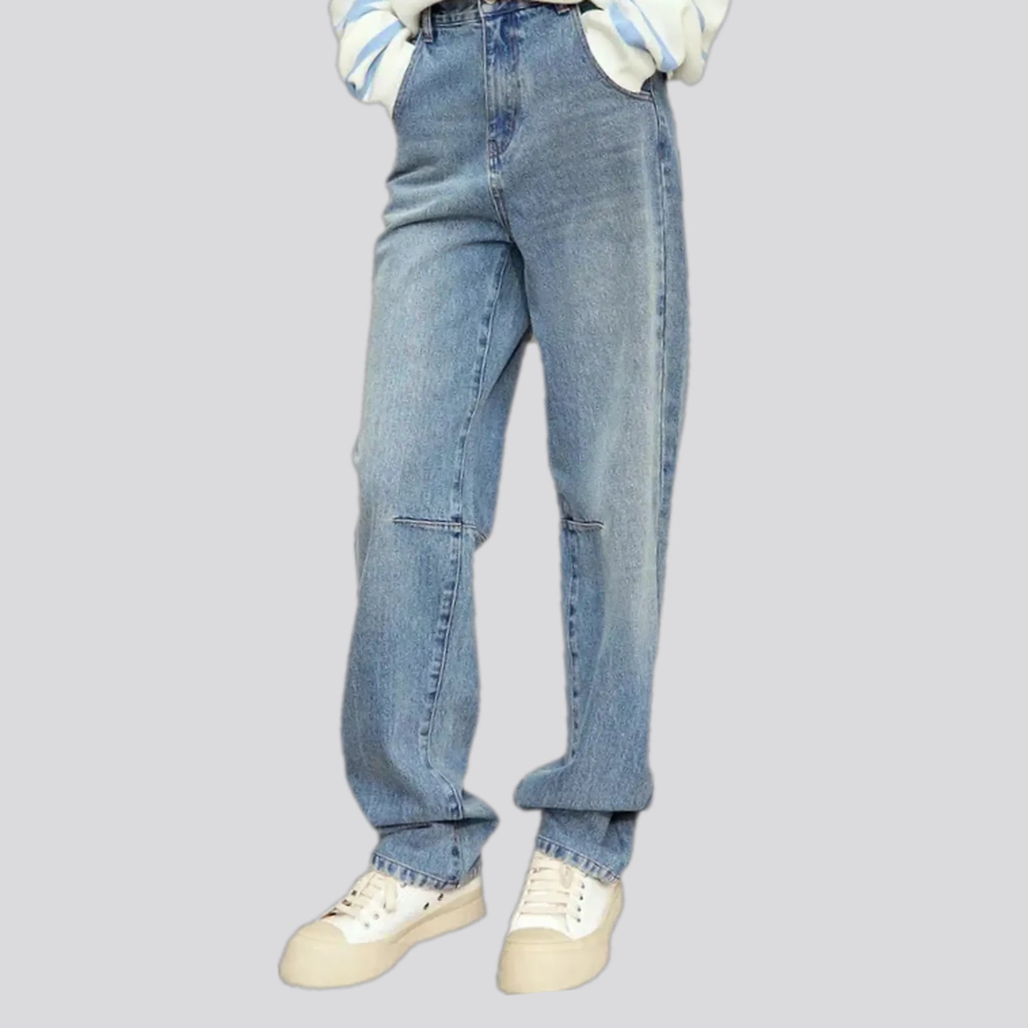 Effortless Outfits Trendy Soft Pieces Abraded light high rise jeans for women