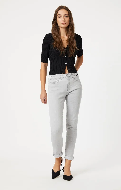 Comfortable Fashion Streetwear Comfort Pieces KATHLEEN SLIM BOYFRIEND IN LIGHT GREY FEATHER BLUE