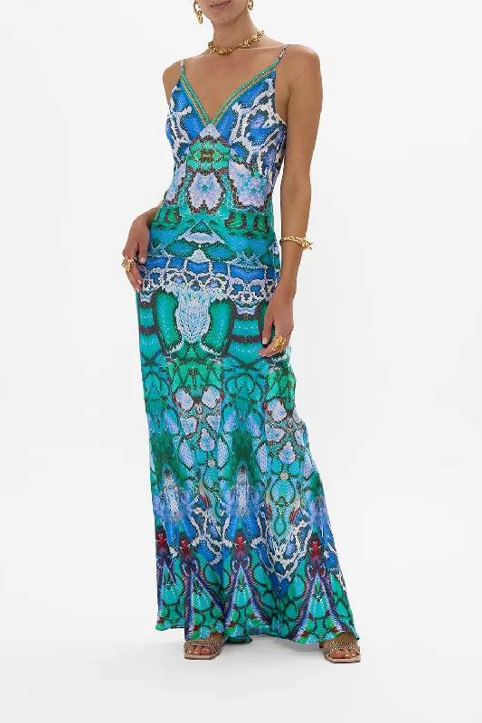Weekend Comfort Comfy Layering Trends V NECK LONG BIAS SLIP DRESS WITH TRAIN LAND OF WONDER