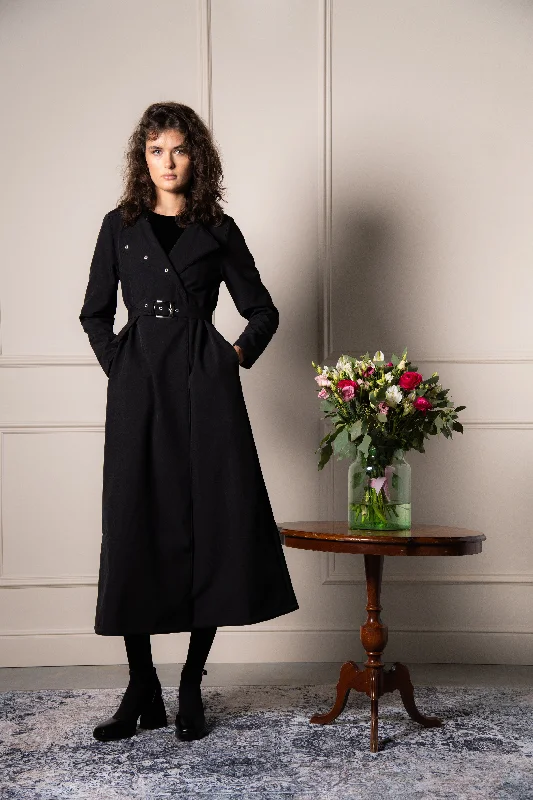 Everyday Style Trendy Warm Layered Pieces Double Breasted Coat with Trapeze Cut in Black | 'Black Classic' Everyday Style Trendy Warm Layered Pieces Double Breasted Coat with Trapeze Cut in Black | 'Black Classic'