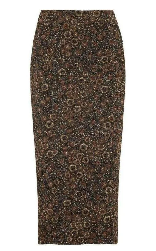 Simple Comfort Effortless Cozy Outfits Floral Jacquard Pencil Skirt