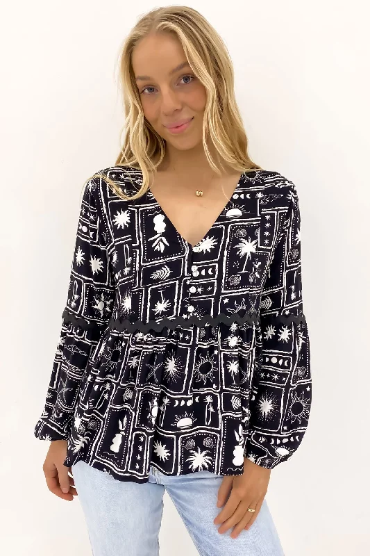 Everyday Style Effortless Cozy Outfits Tobias Top Euro Vacay