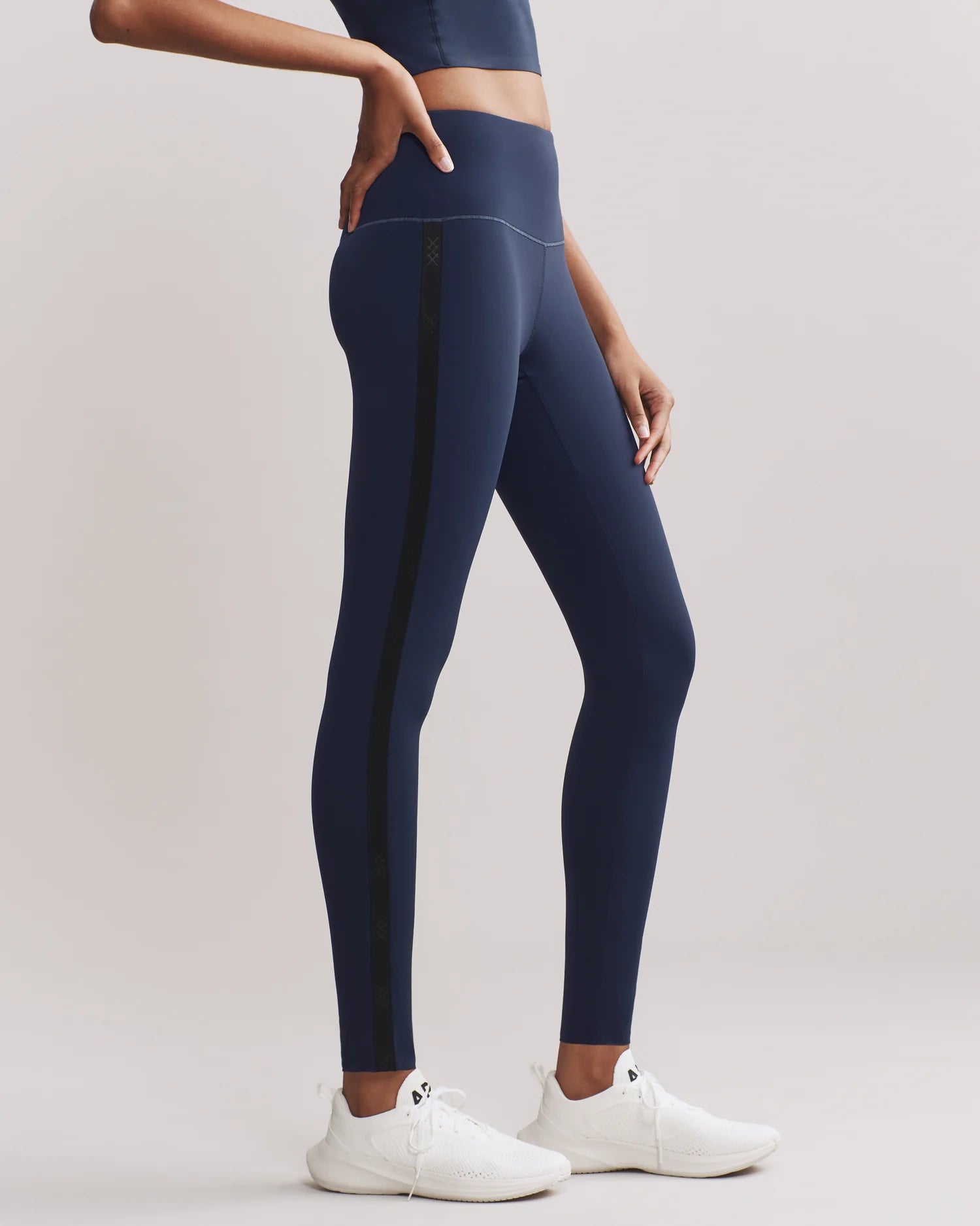 Cozy Shirts Trendy Soft Fit Rhone Alpine Fleece Legging