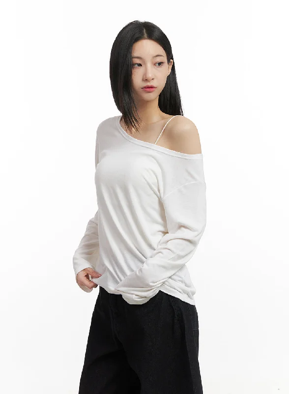 Versatile Style Trendy Streetwear Outfits Loose-Fit Unbalanced Top CN426