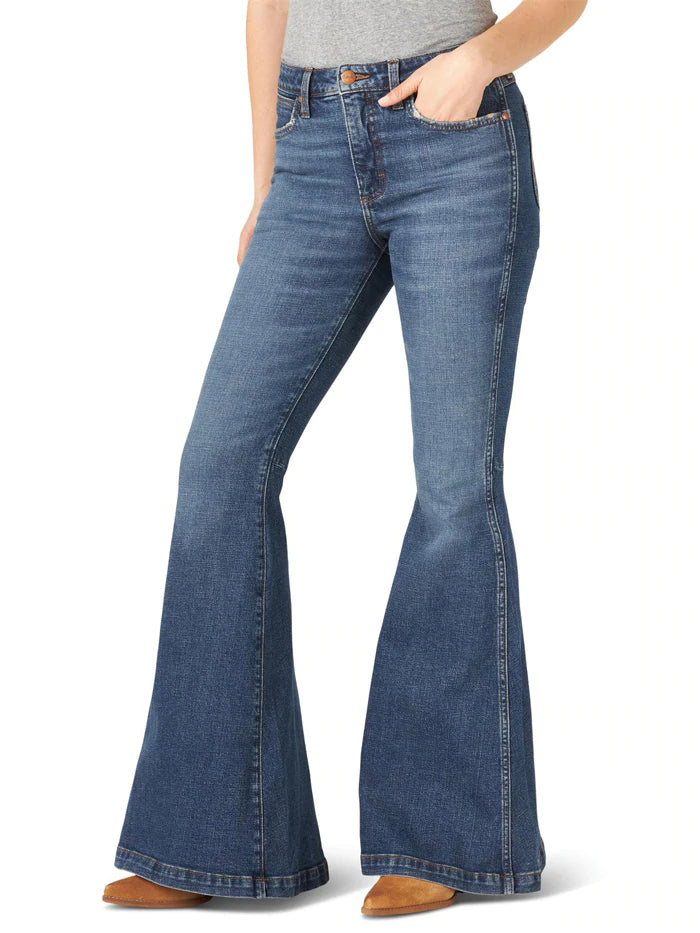 Chic Outfits Affordable Soft Fit Wrangler Women’s Retro High Rise Trumpet Flares