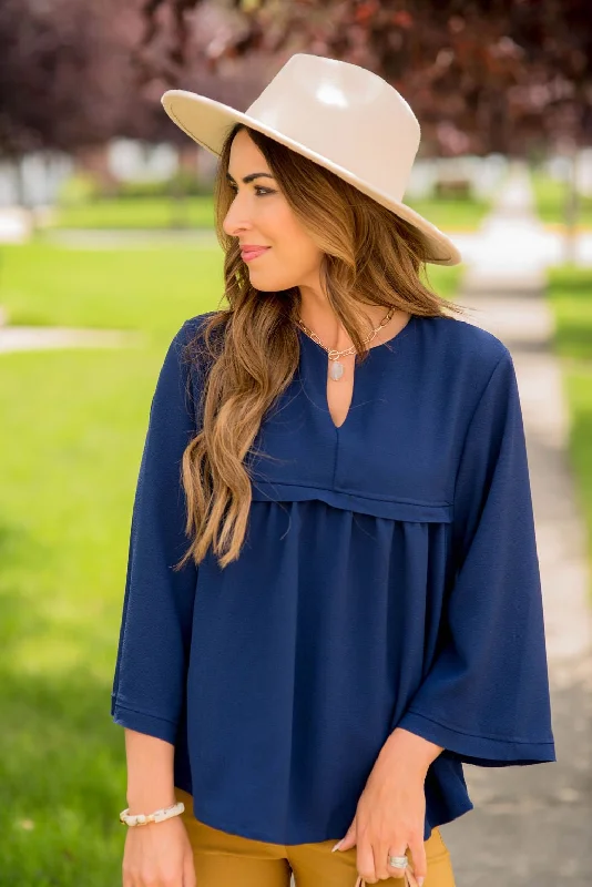 Weekend Style Relaxed Comfort Pieces Bell Sleeve Peplum V Blouse