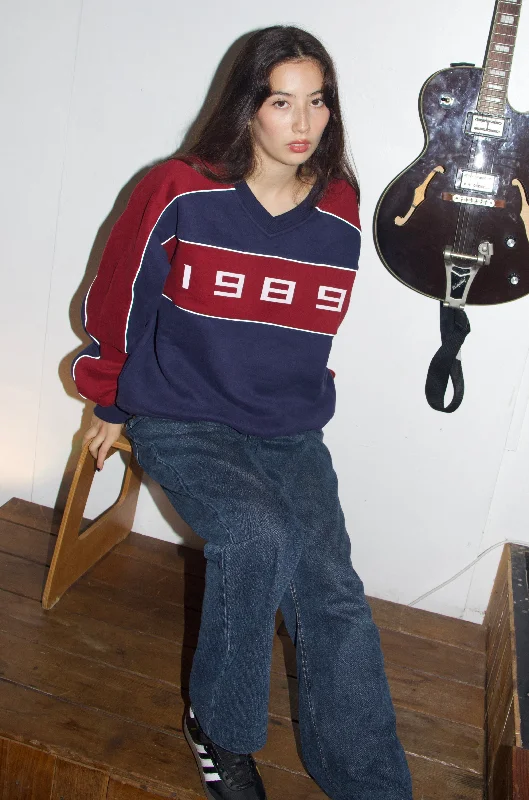 Smart Comfort Street Fashion Comfort SCG MADE | '1989' Retro Style V-neck Oversized Jumper