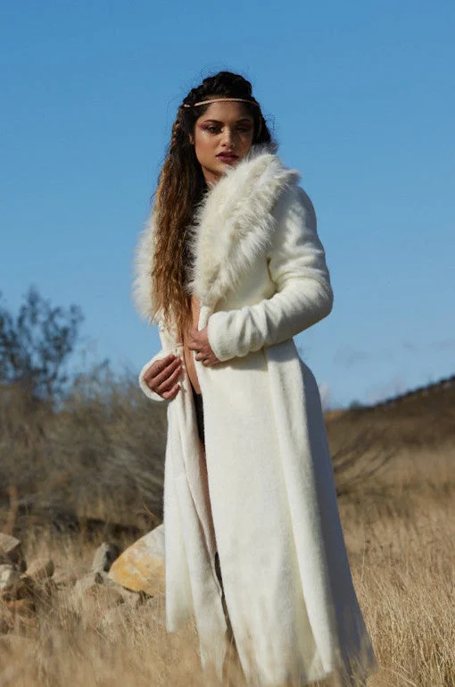 Soft Style Trendy Streetwear Outfits Women's Empress Coat in "Ivory Raven"