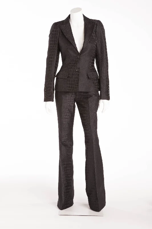 Casual Fit Simple Chic Pieces Roberto Cavalli - 2PC Black Alligator Print Pant Suit with Blazer - IT 42 Casual Fit Simple Chic Pieces Roberto Cavalli - 2PC Black Alligator Print Pant Suit with Blazer - IT 42