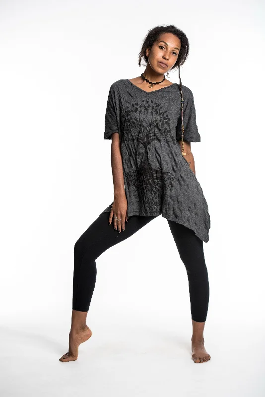 Fashion Comfort Effortless Cozy Outfits Womens Tree of Life Loose V Neck T-Shirt in Black