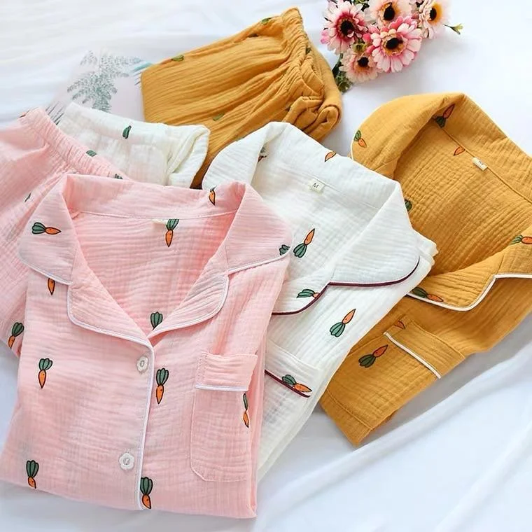 Casual Chic Wear Relaxed Comfort Pieces Carrot and Heart Nightsets