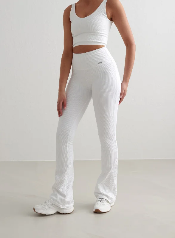 Warm Comfort Cozy Smart Wear White Ribbed Seamless Flare Tights