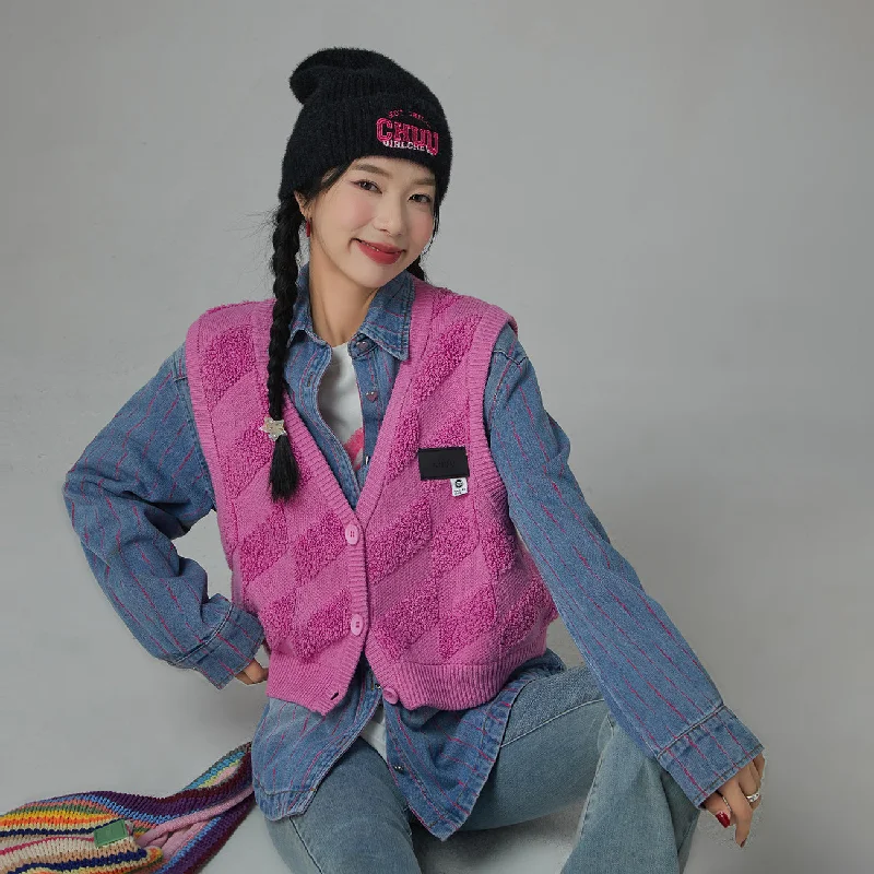 Timeless Comfort Trendy Streetwear Outfits Climbing The Walls Loose Fit Sleeveless Knit Vest