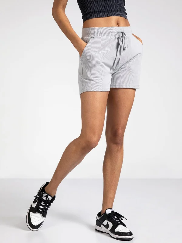 Urban Chic Comfortable Trend Wear AMANDA SHORTS - PREPACK 6 UNITS