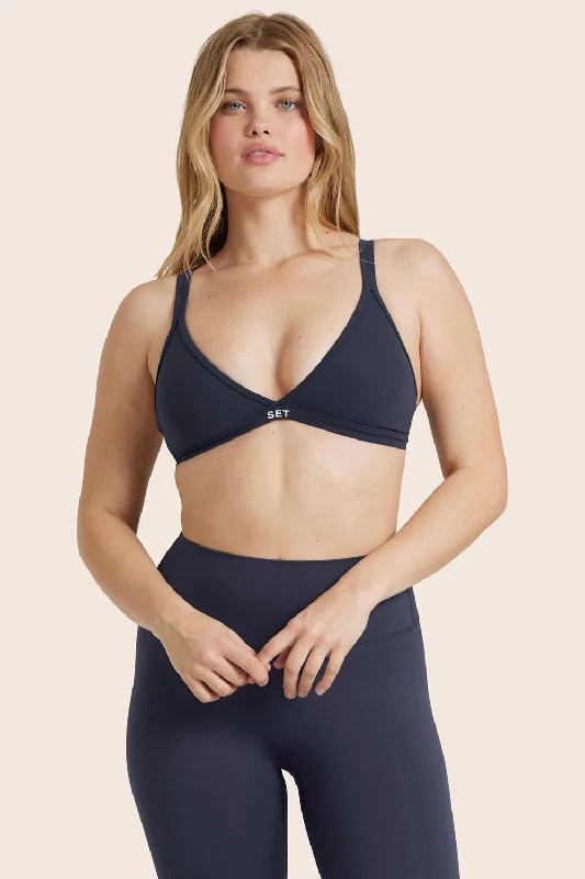 Comfortable Jackets Simple Chic Options AIRLUXE™ BREATHE TRIANGLE BRA - SPADES