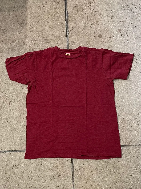 Smart Comfort Warm Comfortable Fits Velva Sheen Burgundy Rolled T Shirt