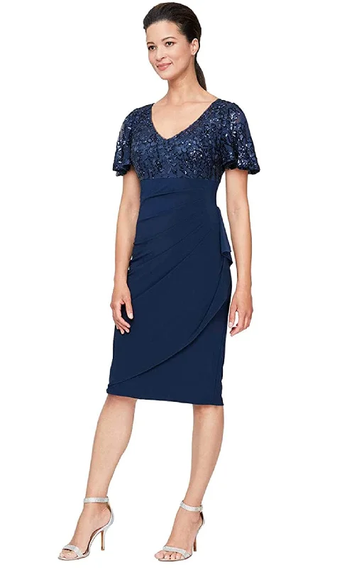 Minimal Comfort Soft Cozy Wear Alex Evenings 8196786 - Short Sleeve V-Neck Formal Dress