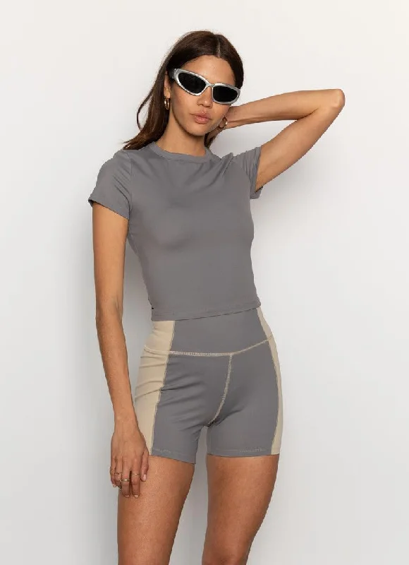 Luxe Comfort Affordable Cozy Style Ice Breaker Active Tee - Charcoal
