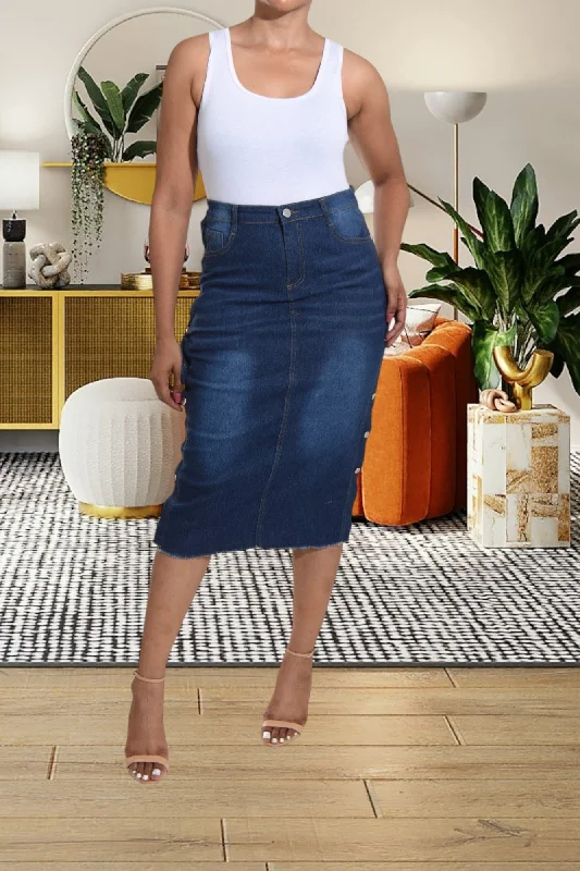 Sporty Comfort Casual Soft Layers Ladies Studded Denim Skirt