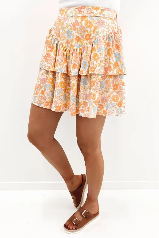 Easy-to-Wear Streetwear Comfort Pieces Meadow Mini Skirt Print