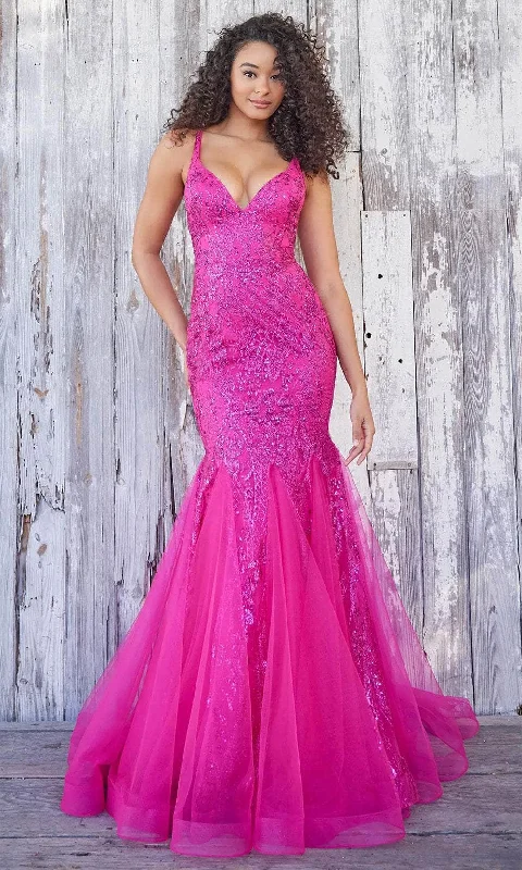 Chic Lounge Soft Chic Apparel Colette By Daphne CL5109 - Lace Up Back Prom Dress